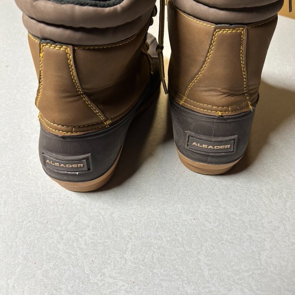 Aleader Men's Duck Boots -Size 8 - image 3